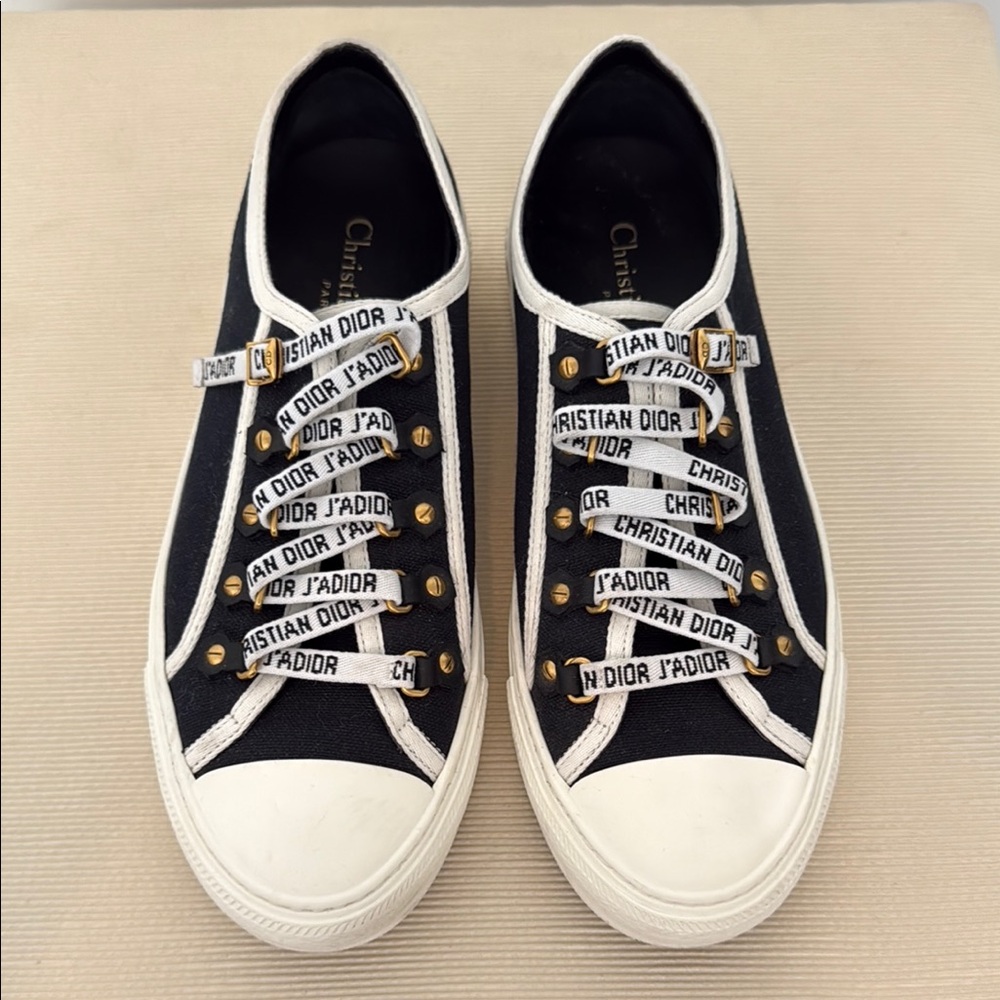 Christian Dior Walk’n’Dior Sneakers - Size 39